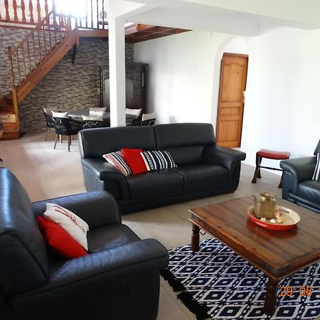 Aux Portes De Langevin Saint-Joseph Εξωτερικό φωτογραφία